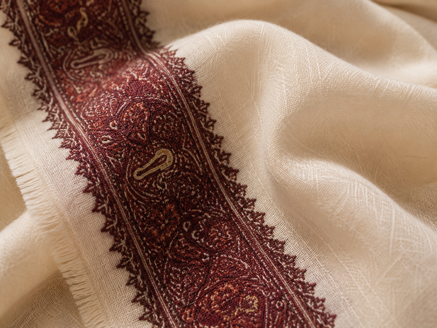Crimson Paisley Heritage Pashmina